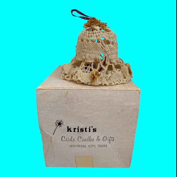 Vintage Handmade Starched Crochet Bell 2.5” Ornament From Kristi’s Gifts Texas - Picture 13 of 14